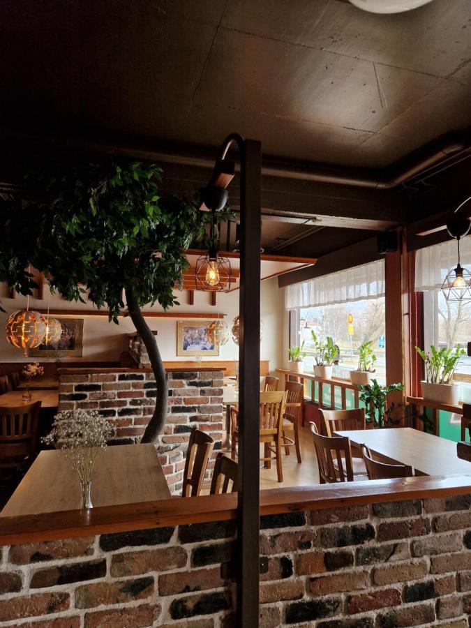 Botnia Hotel & Restaurant Kruunupyy ภายนอก รูปภาพ