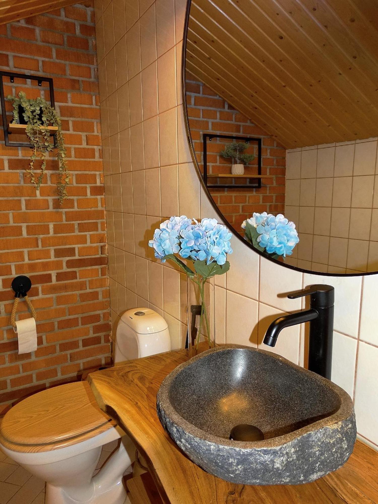 Botnia Hotel & Restaurant Kruunupyy ภายนอก รูปภาพ