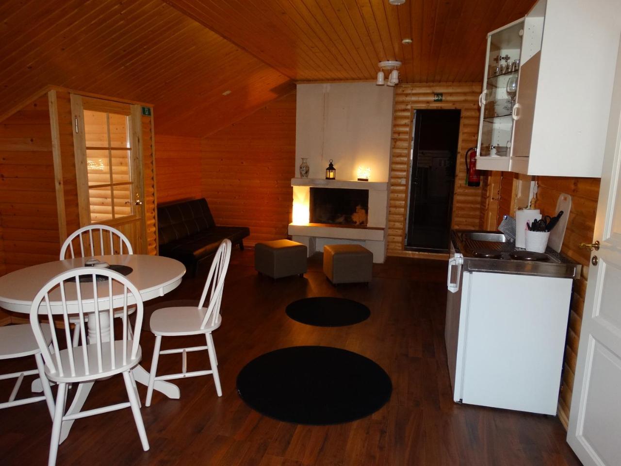 Botnia Hotel & Restaurant Kruunupyy ภายนอก รูปภาพ