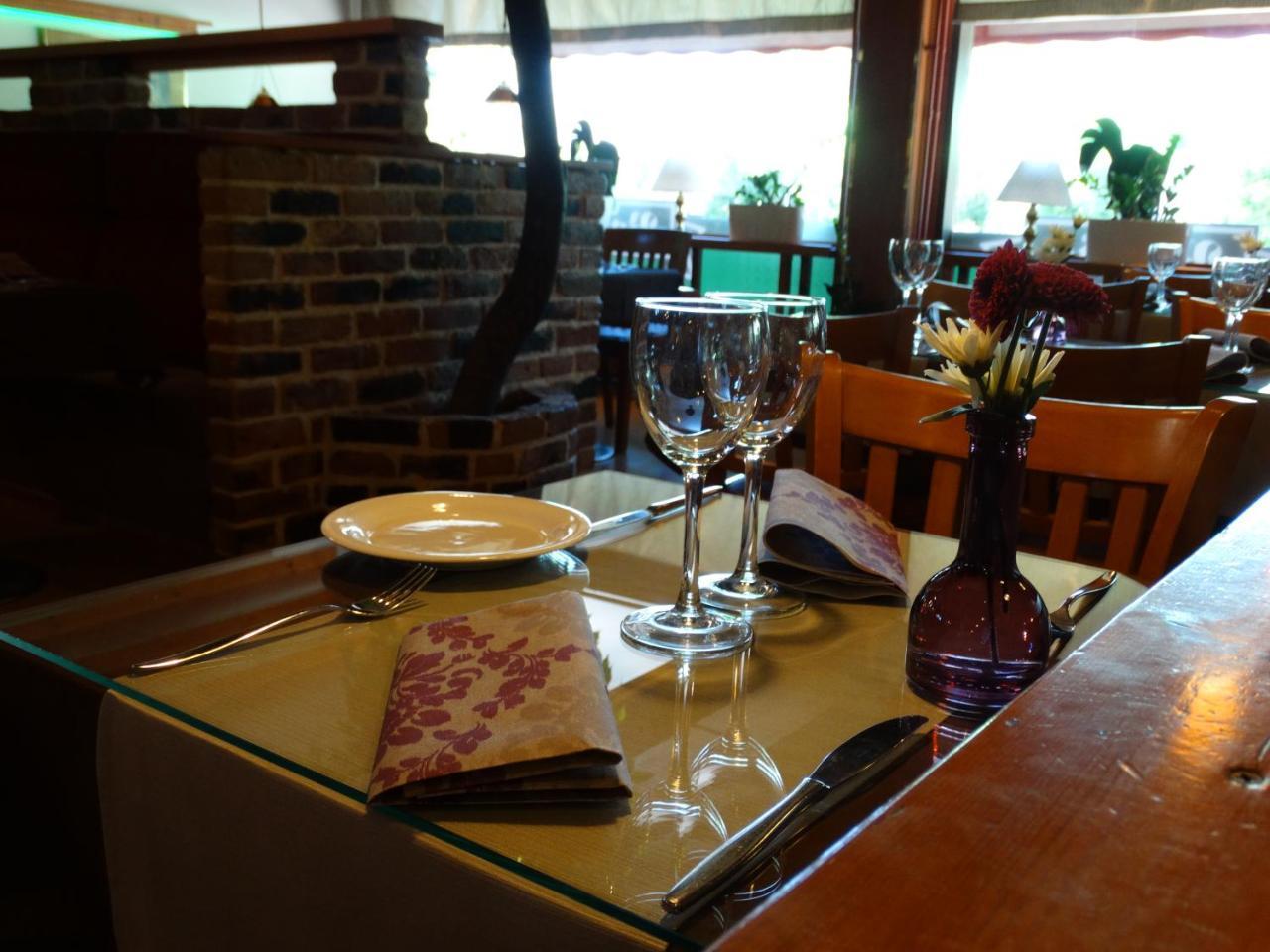 Botnia Hotel & Restaurant Kruunupyy ภายนอก รูปภาพ